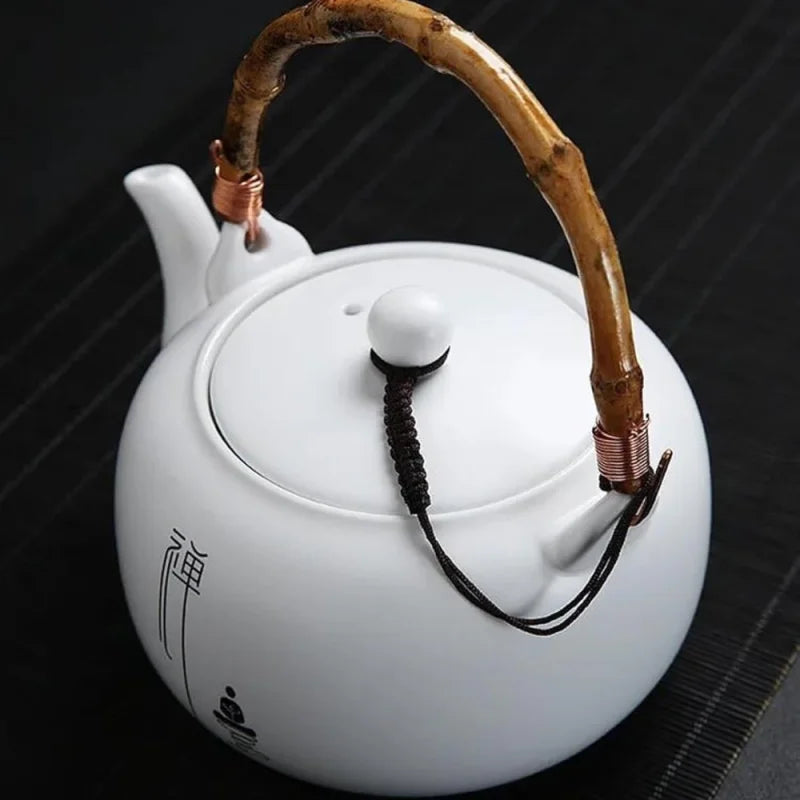 Théière En Porcelaine Avec Filtre