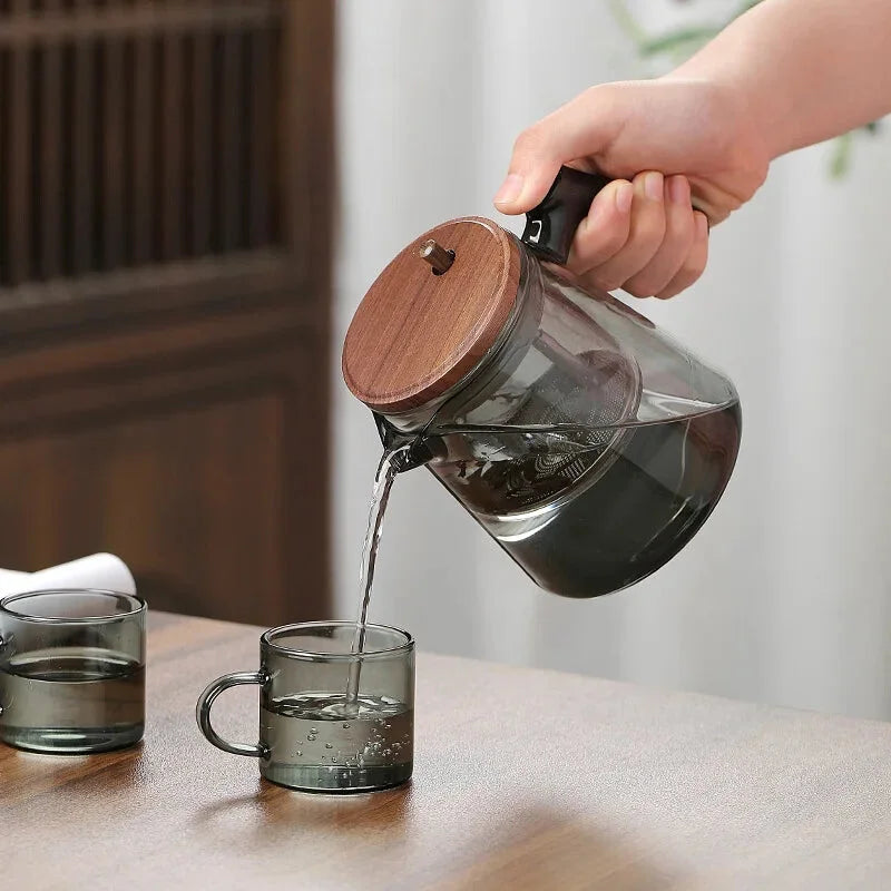 Théière En Verre Et Bois